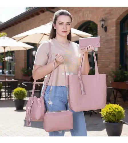 Conjunto de Carteras Elegancia Pure - Comprá 1 Llevate 4